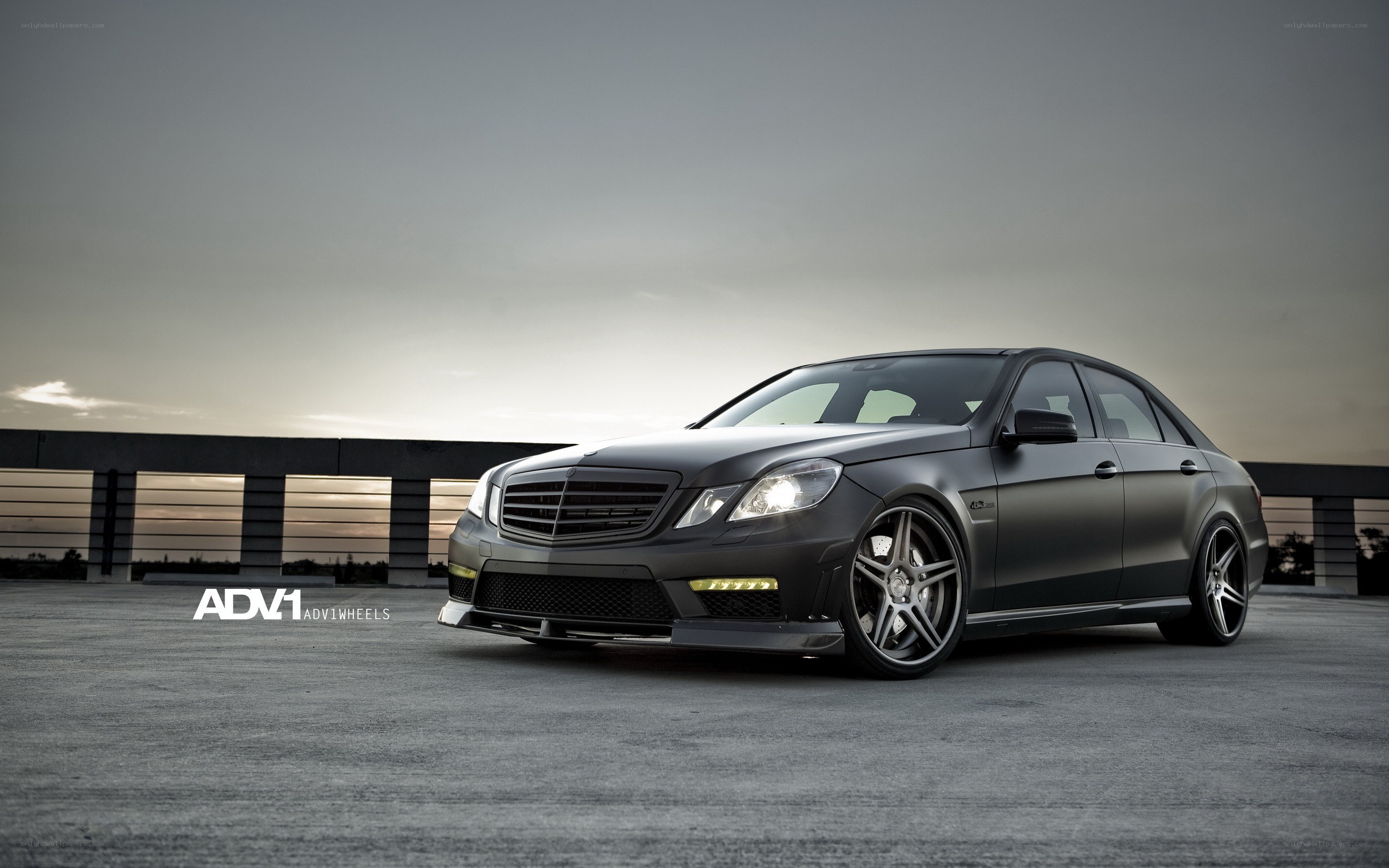 black mercedes with custom wheels