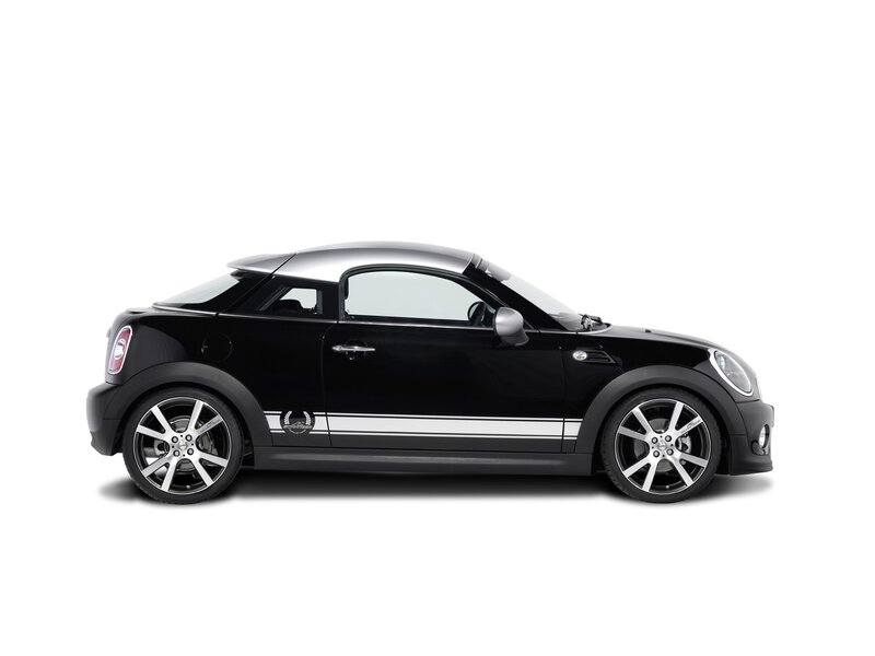 black mini cooper coupe