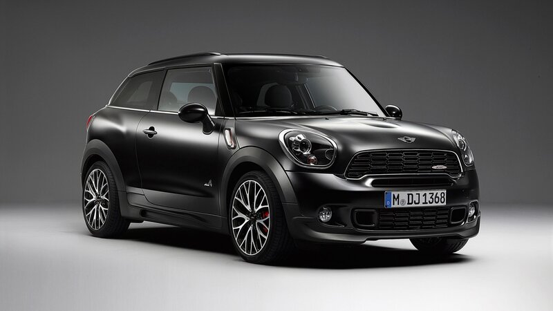 Black Mini Cooper Suv