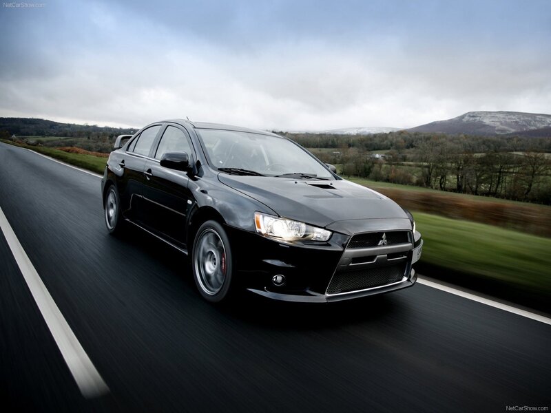 black mitsubishi lancer evolution