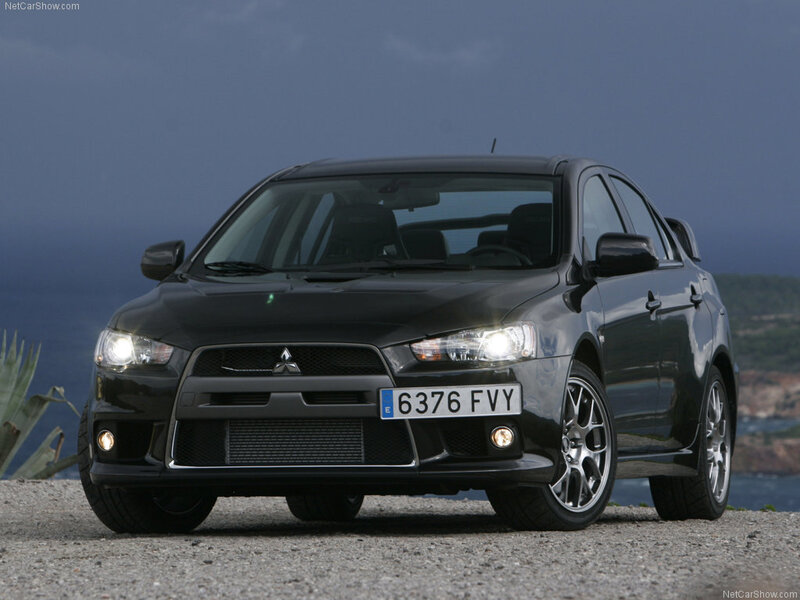 black mitsubishi lancer evolution