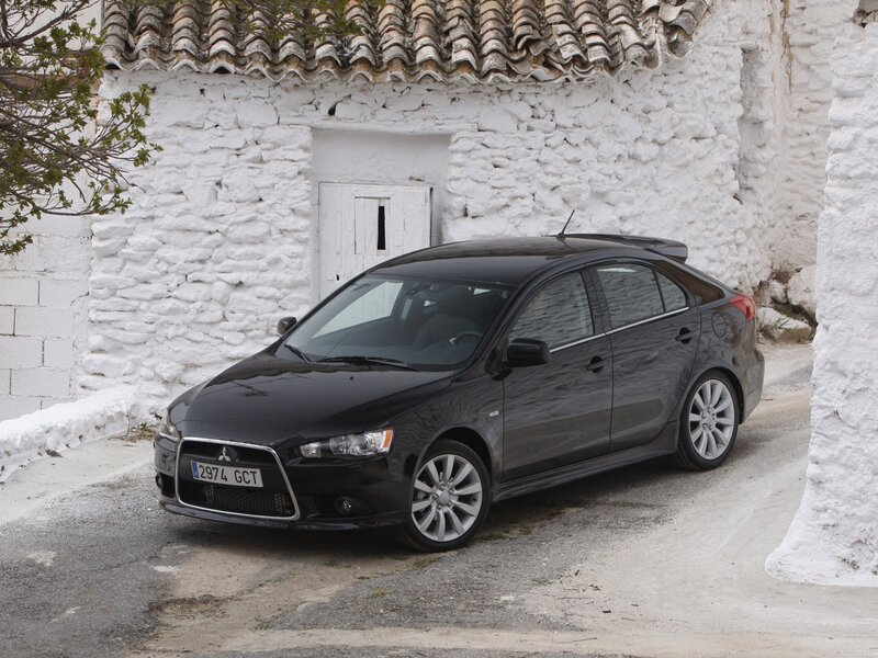 Black Mitsubishi Lancer GCT