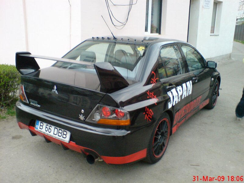 Black Mitsubishi Lancer — Neutral