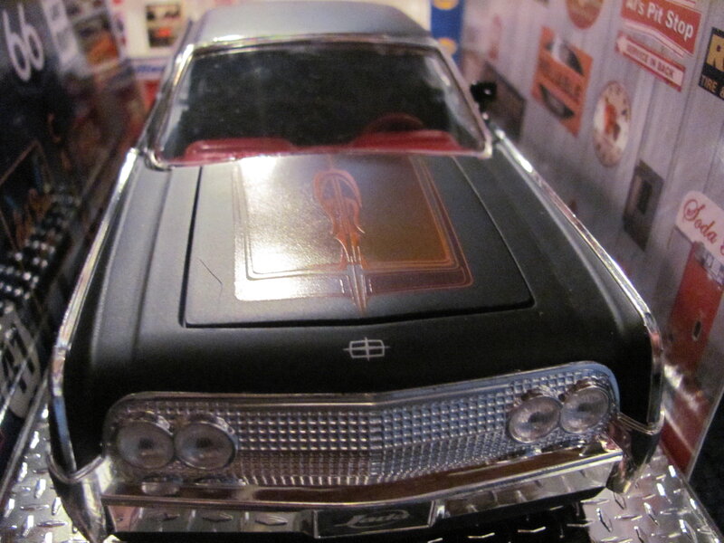 Black Model Car — Static, Photograph, Grille