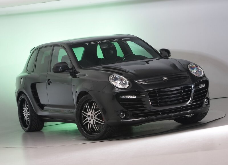black modified porsche cayenne