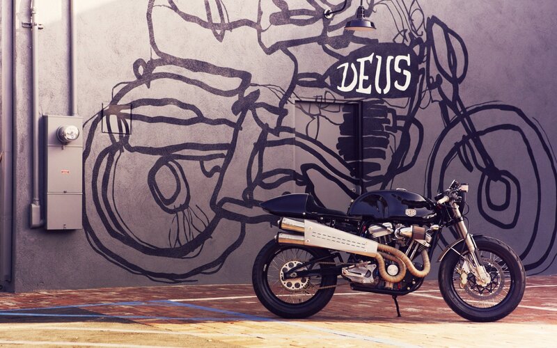 Black Motorcycle on Pavement — Gray, Urban
