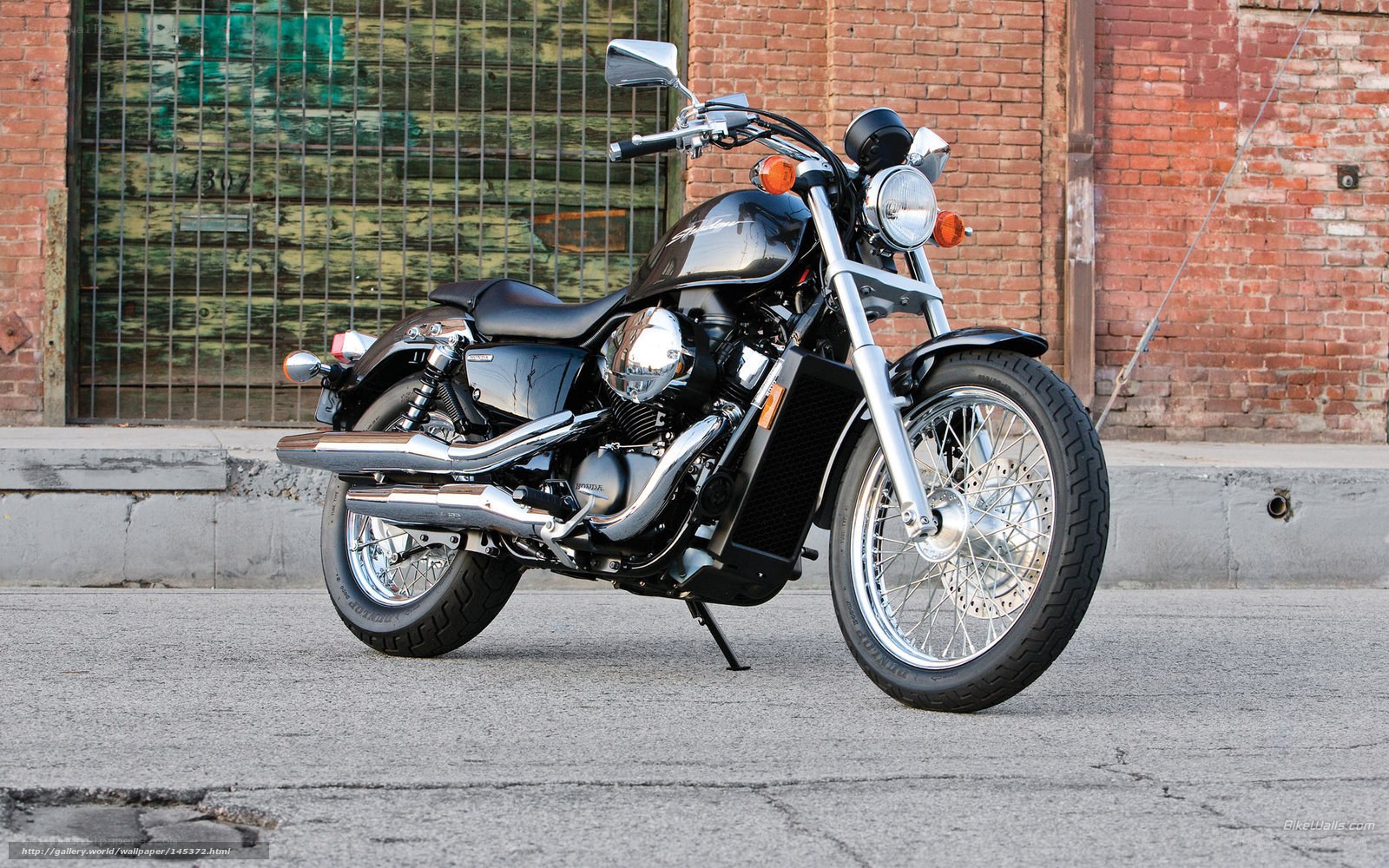 black motorcycle on street