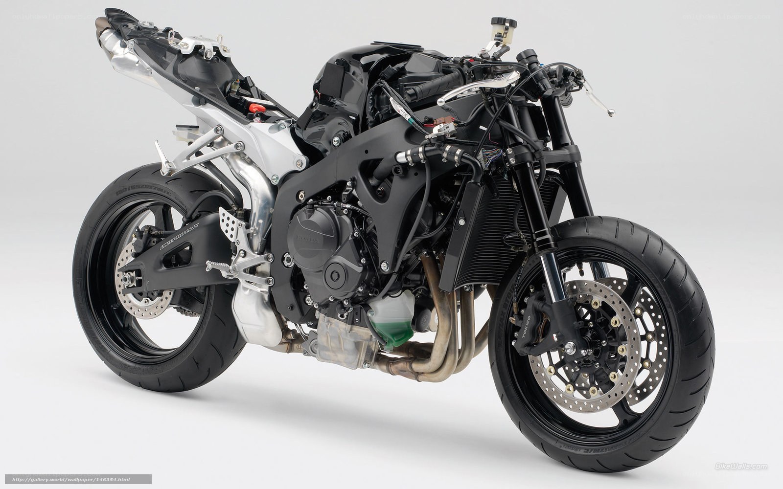 black motorcycle with exposed engine