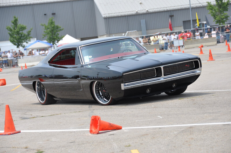 Black Muscle Car — Active
