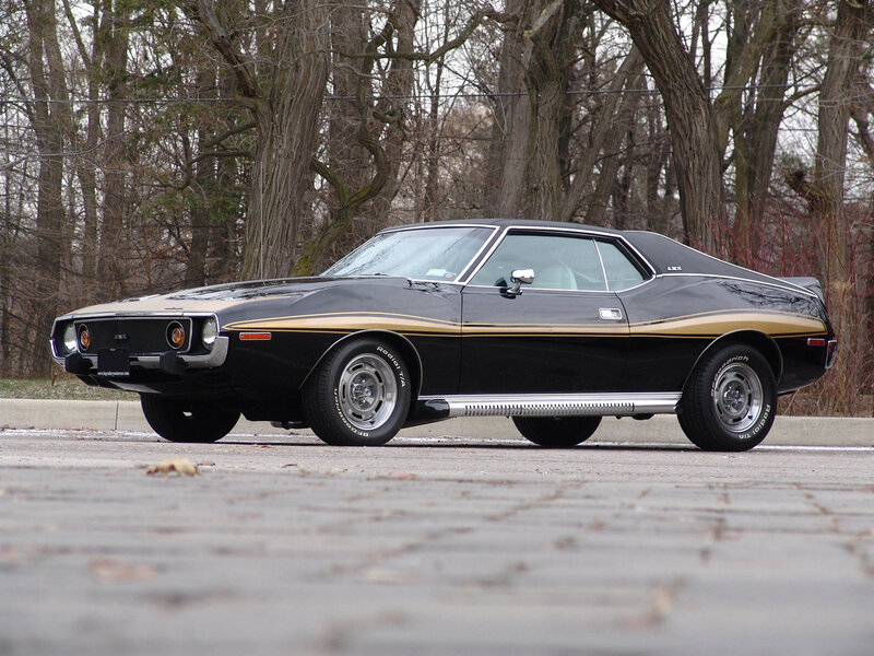 Black Muscle Car — Calm, Winter