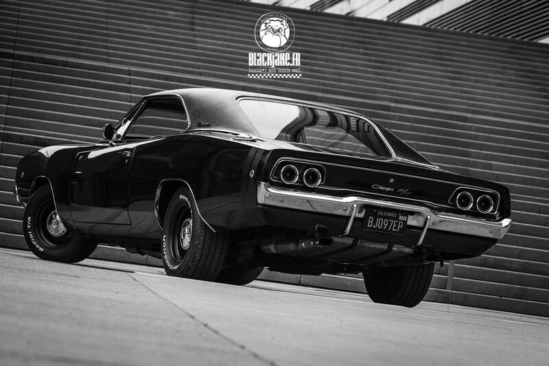 Black Muscle Car — Dramatic, Photograph, Steps