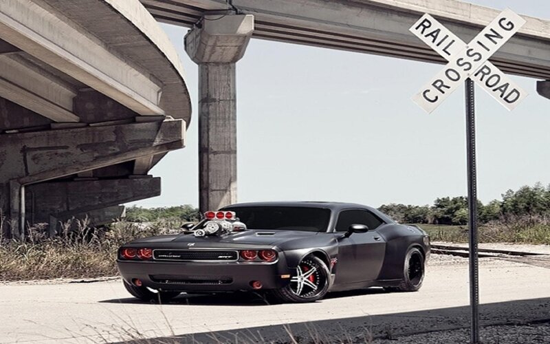 Black Muscle Car — Gray