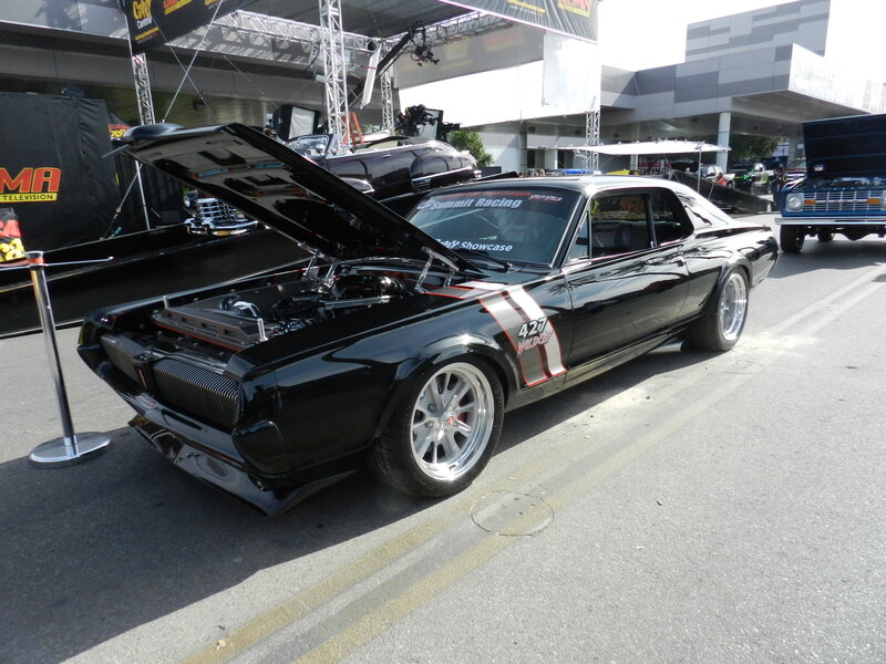 Black Muscle Car — Showcase, Afternoon, Photograph, Car Show