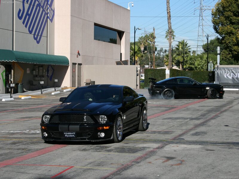 Black Muscle Cars — Dynamic
