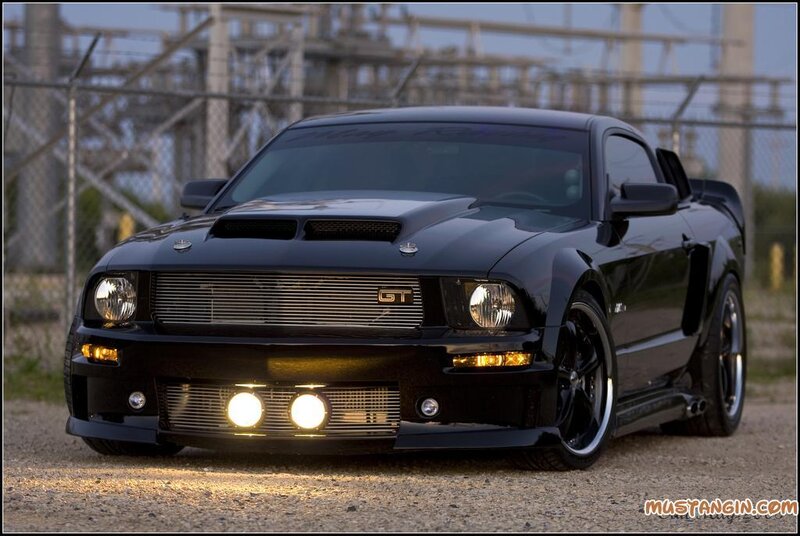 black mustang gt car