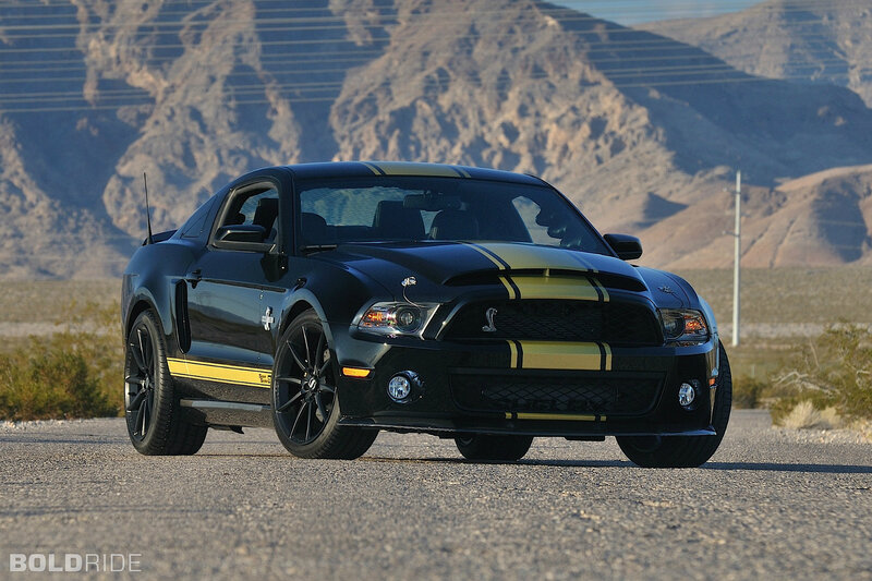 Black Mustang Shelby — Dramatic