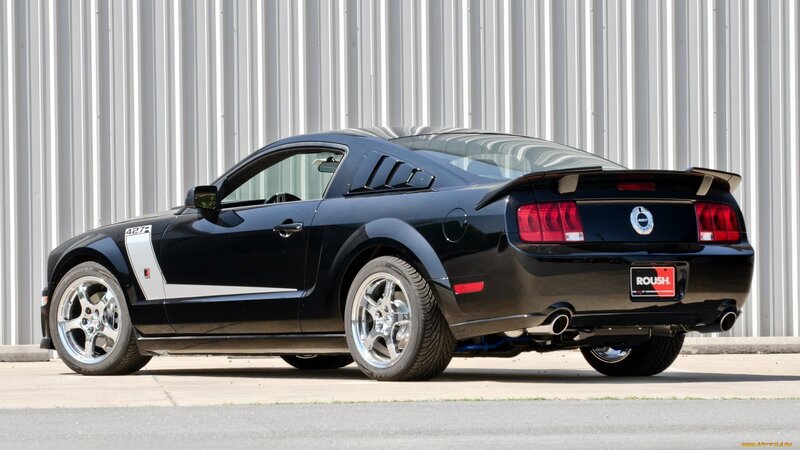 black mustang with roush badge