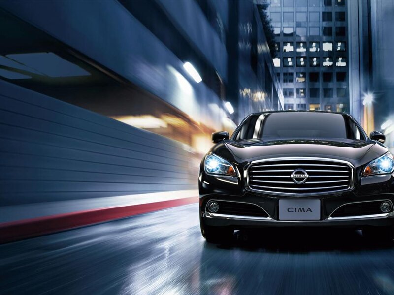 Black Nissan Cima