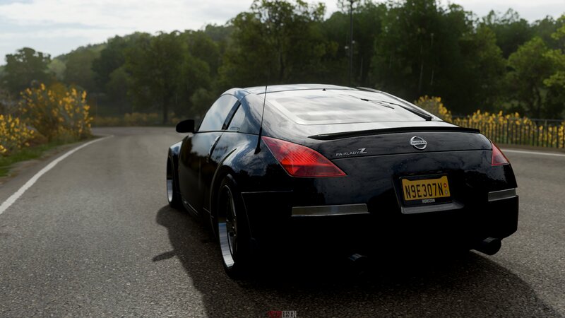 Black Nissan Fairlady Z — Calm
