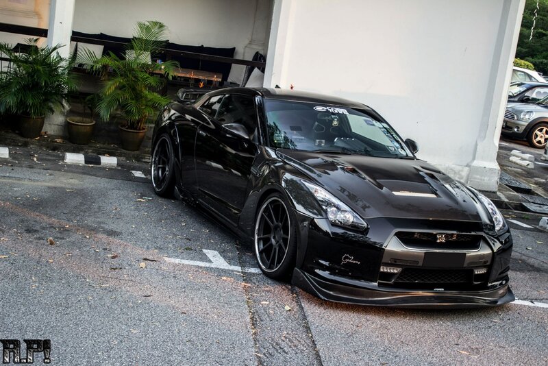 Black Nissan GT-R parked outside