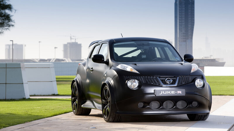 Black Nissan Juke-r Car — Modern