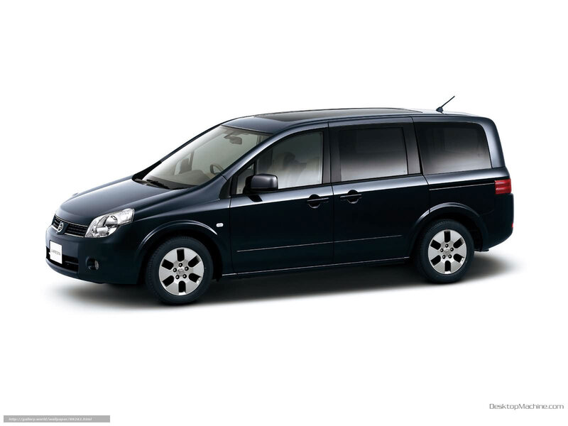 black nissan lafesta minivan