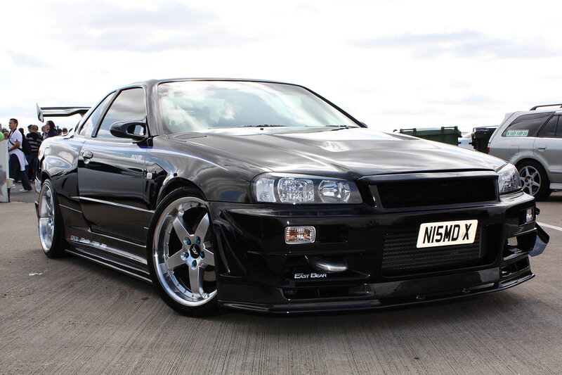 Black Nissan Skyline GT-R