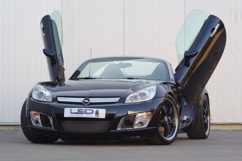 Black Opel Speedster with gullwing doors