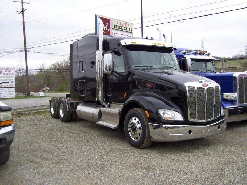 Black Peterbilt Truck