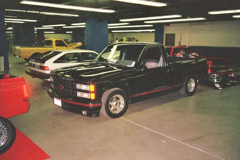 Black Pickup Truck — Neutral