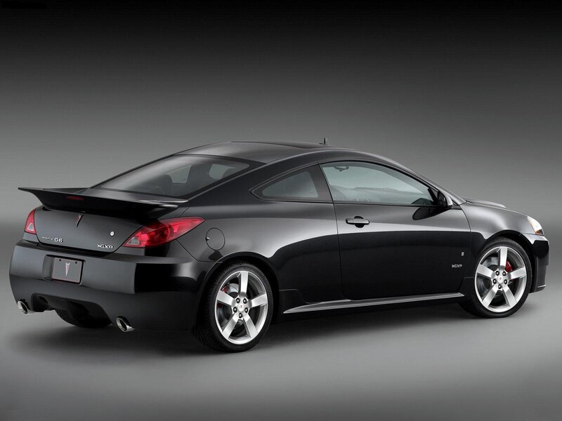 Black Pontiac G6 GXP coupe
