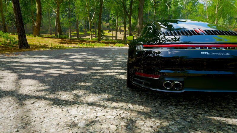 Black Porsche 911 Carrera S — Serene