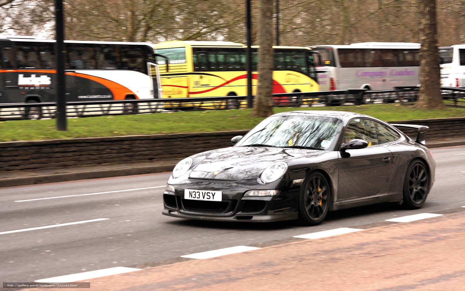 black porsche 911 on city street