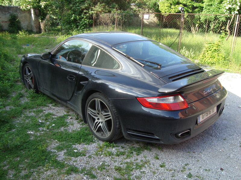Black Porsche 911 Turbo parked