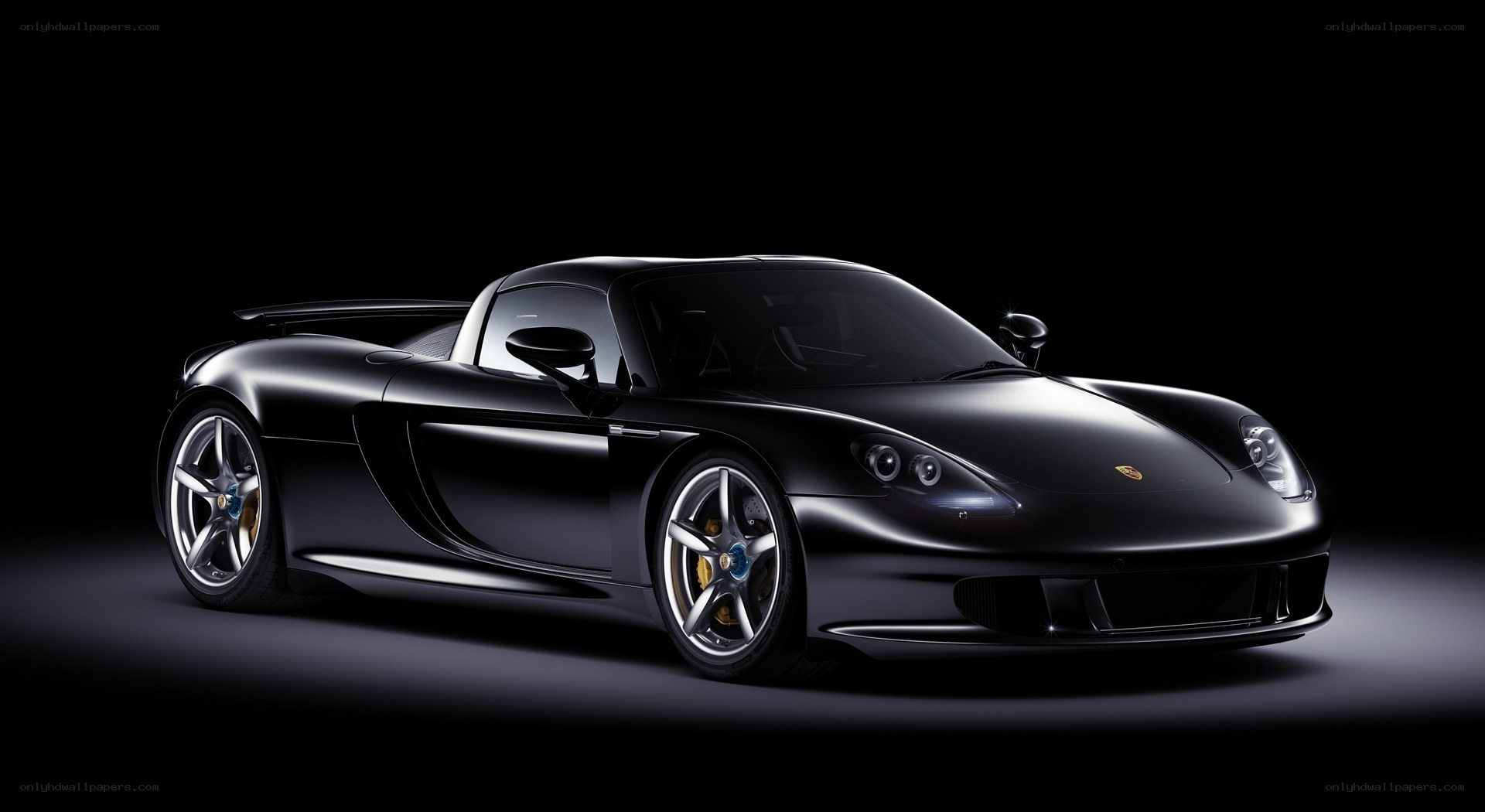 Black Porsche Carrera GT