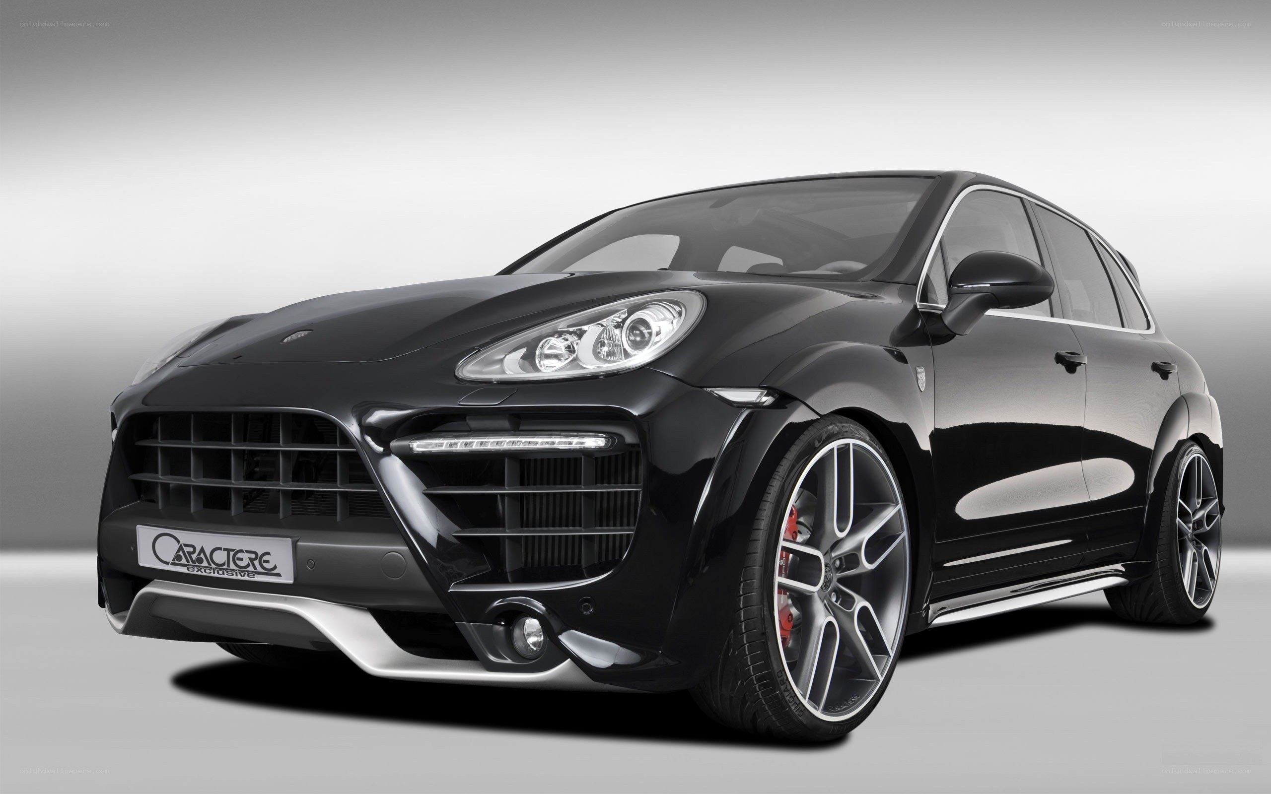 Black Porsche Cayenne