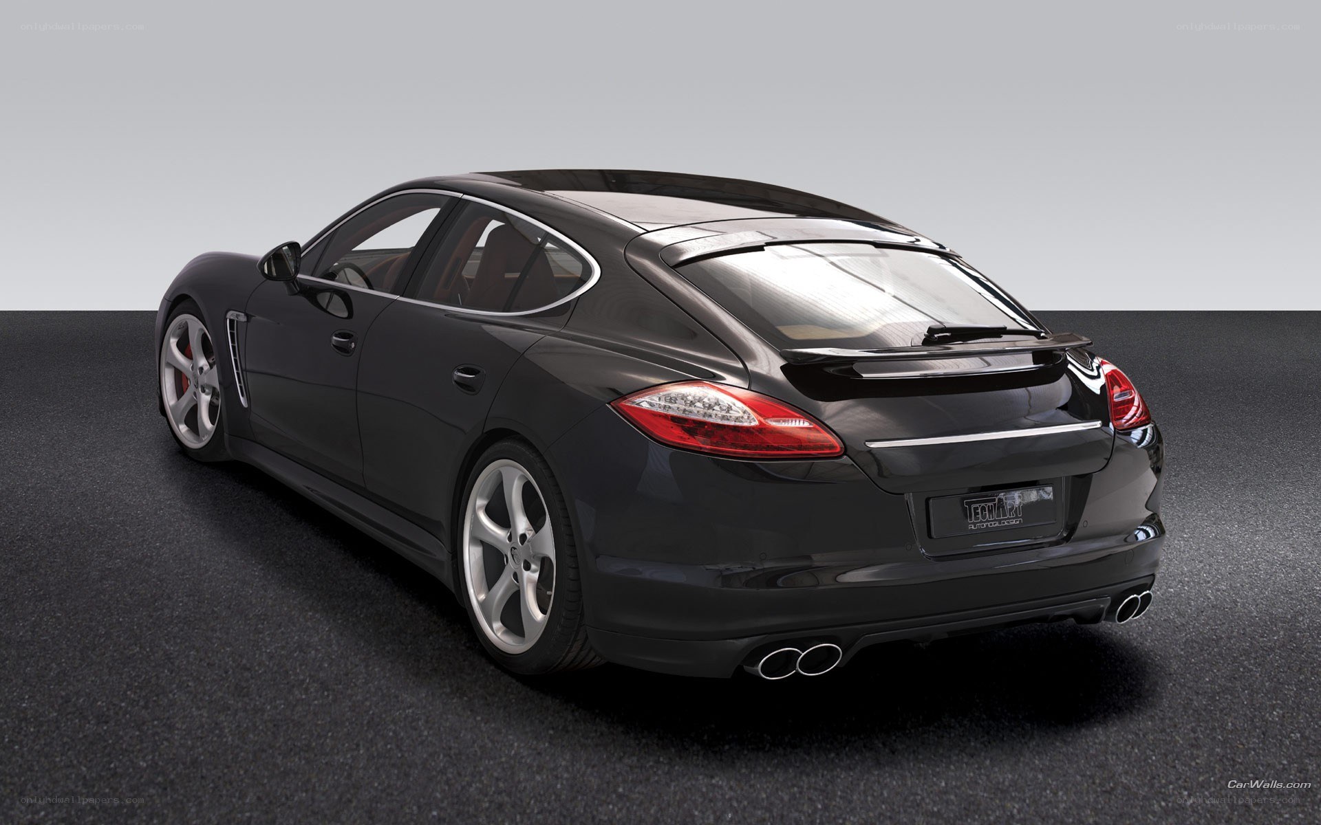 black porsche panamera