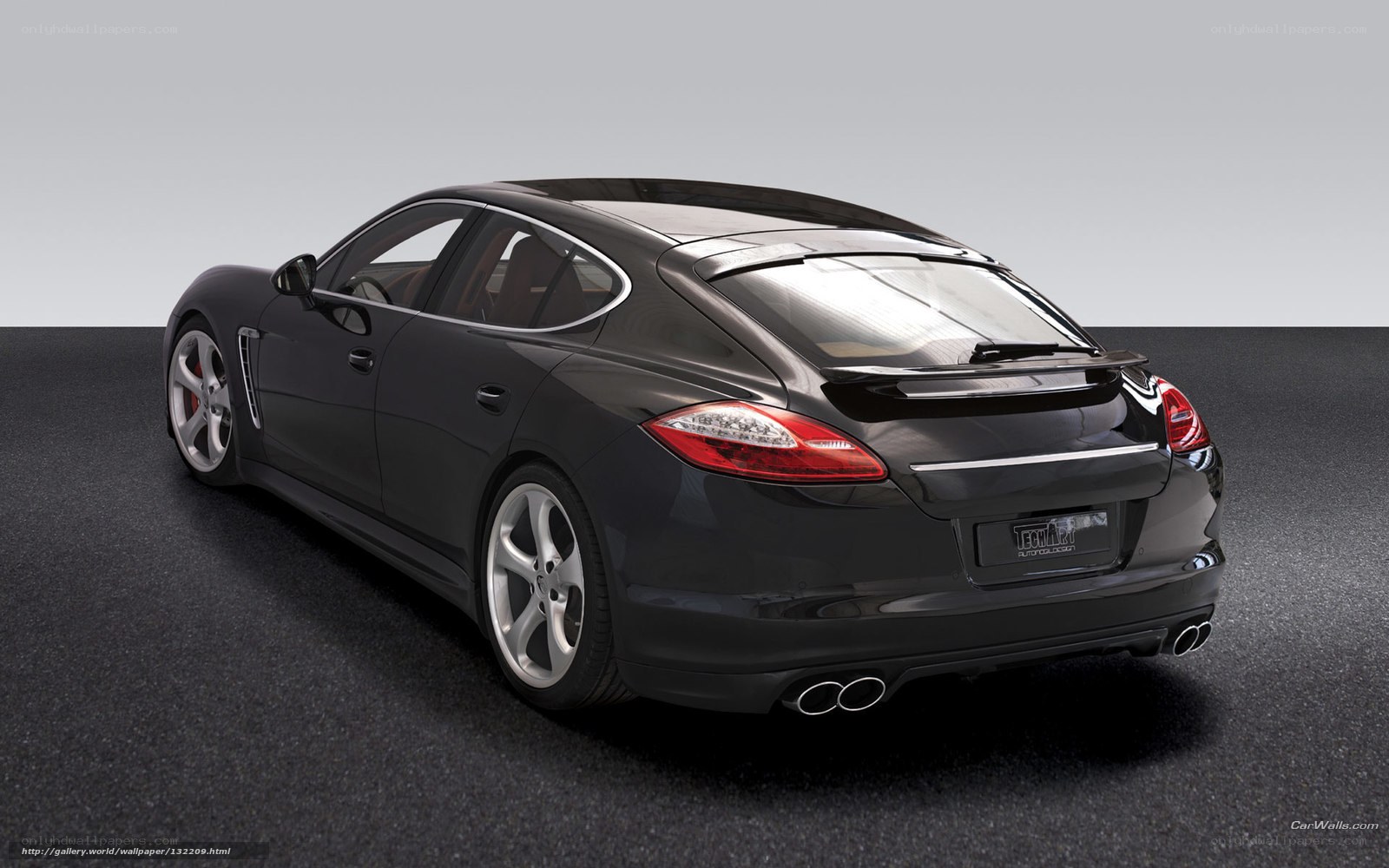 black porsche panamera