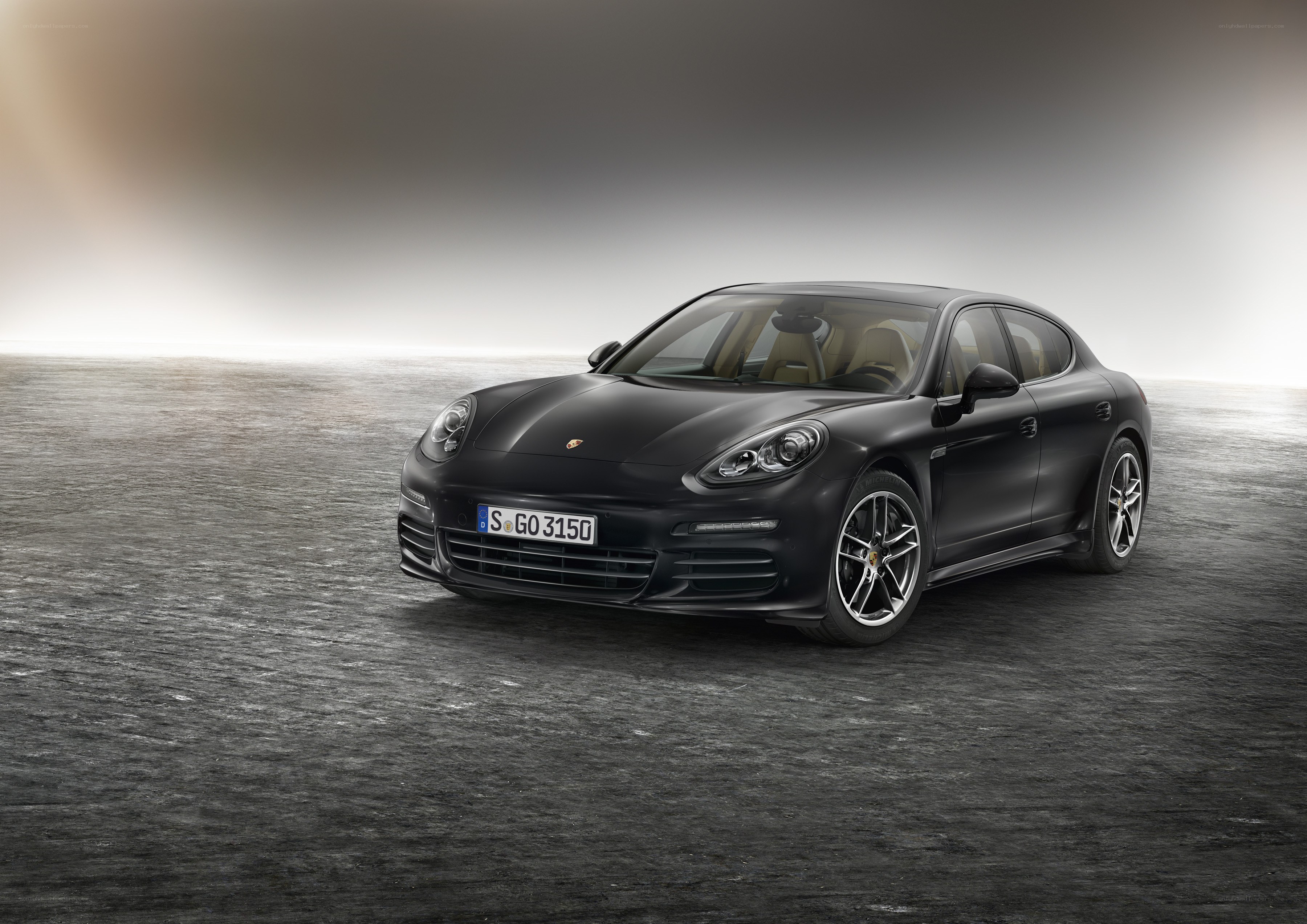 Black Porsche Panamera