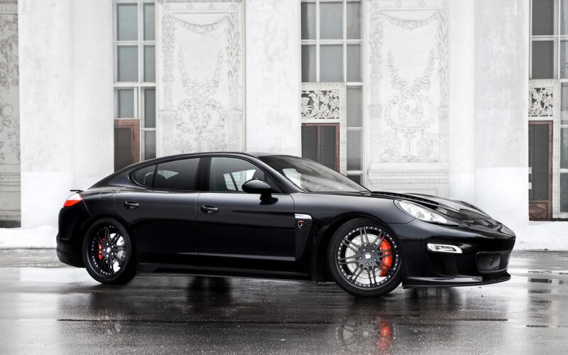 black porsche panamera