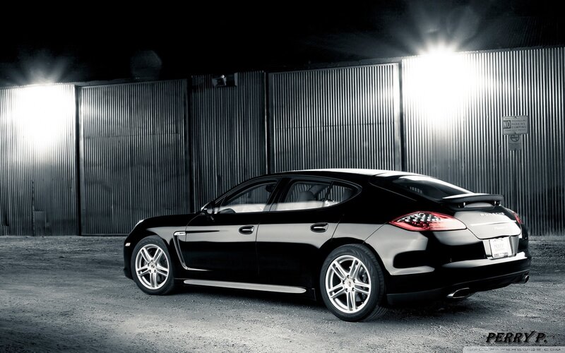 Black Porsche Panamera — Dramatic, Night