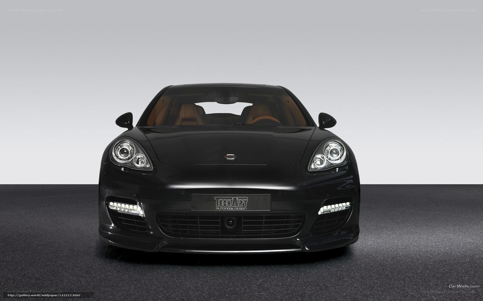 black porsche panamera front view