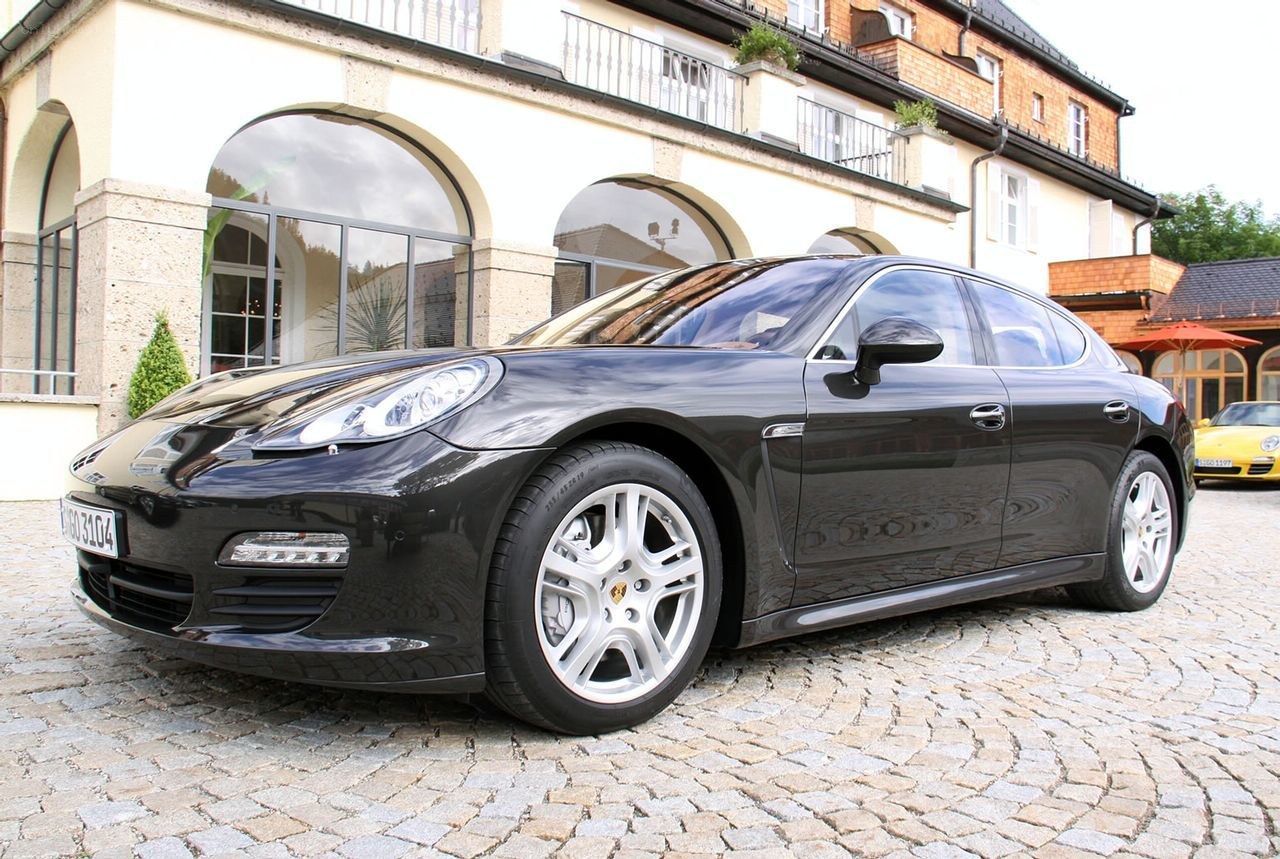 Black Porsche Panamera parked outside