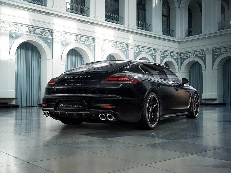 Black Porsche Panamera Turbo S