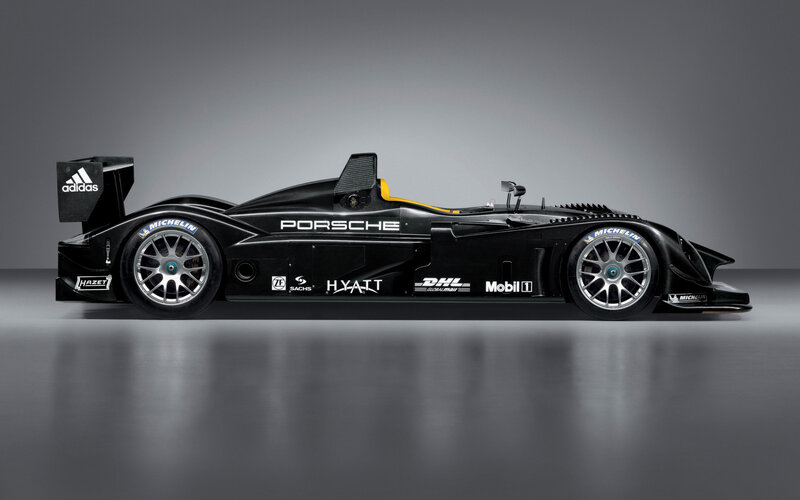 Black Porsche Race Car — Dramatic, Photograph