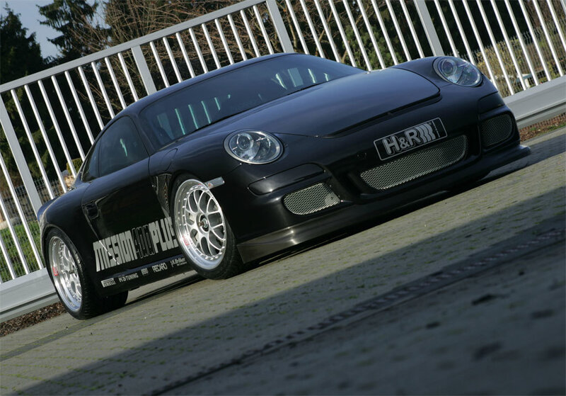 black porsche sports car