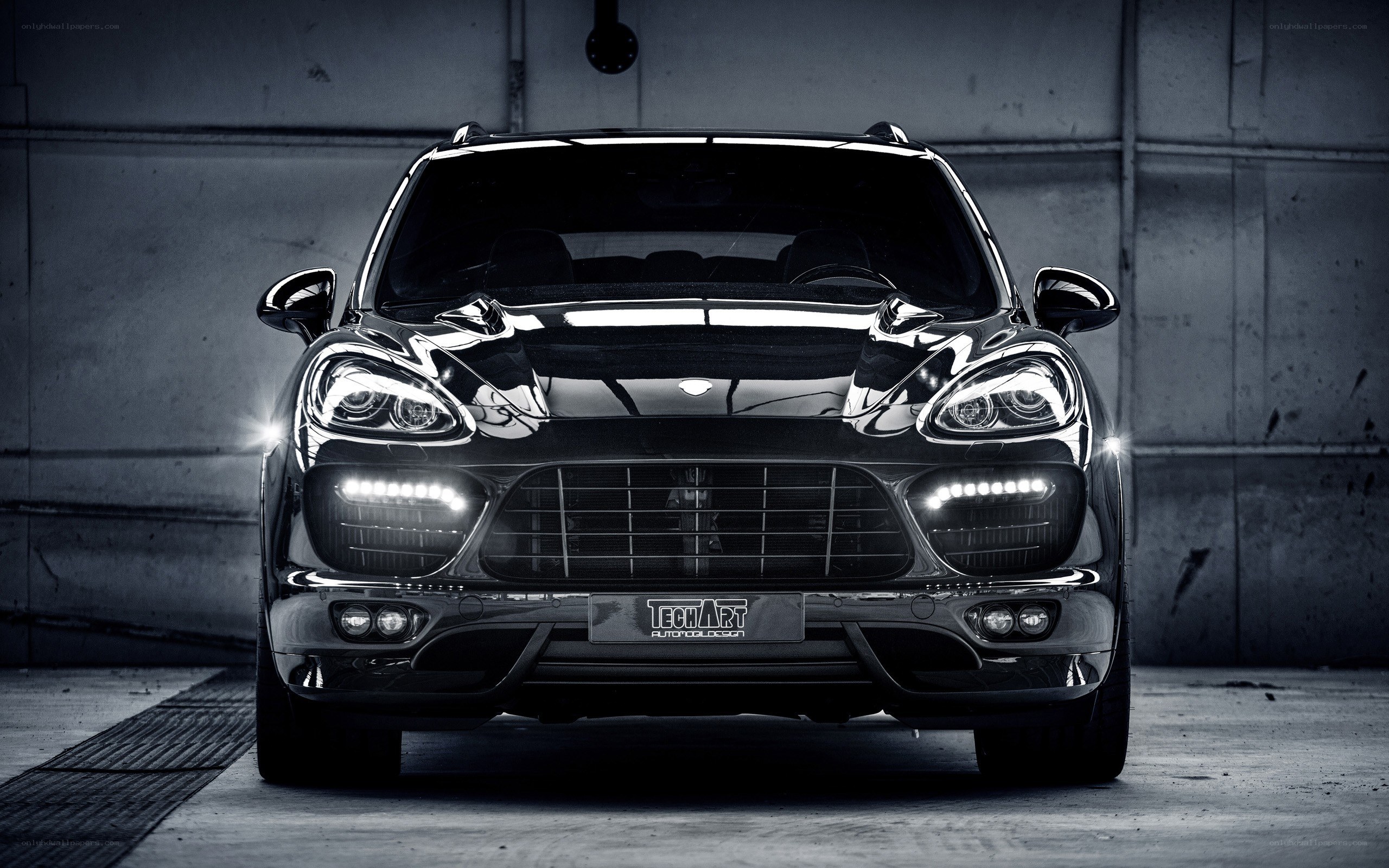 black porsche suv front view