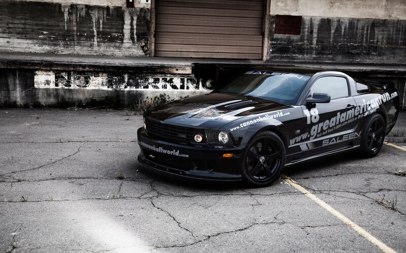 Black Race Car — Dramatic, Photograph