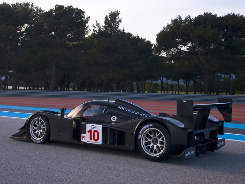 Black Race Car on Track — Calm