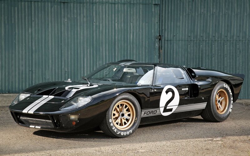 Black Race Car — Static, Afternoon, Photograph, Tires